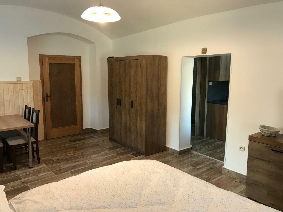 Apartment Dominika Strupcice Екстериор снимка